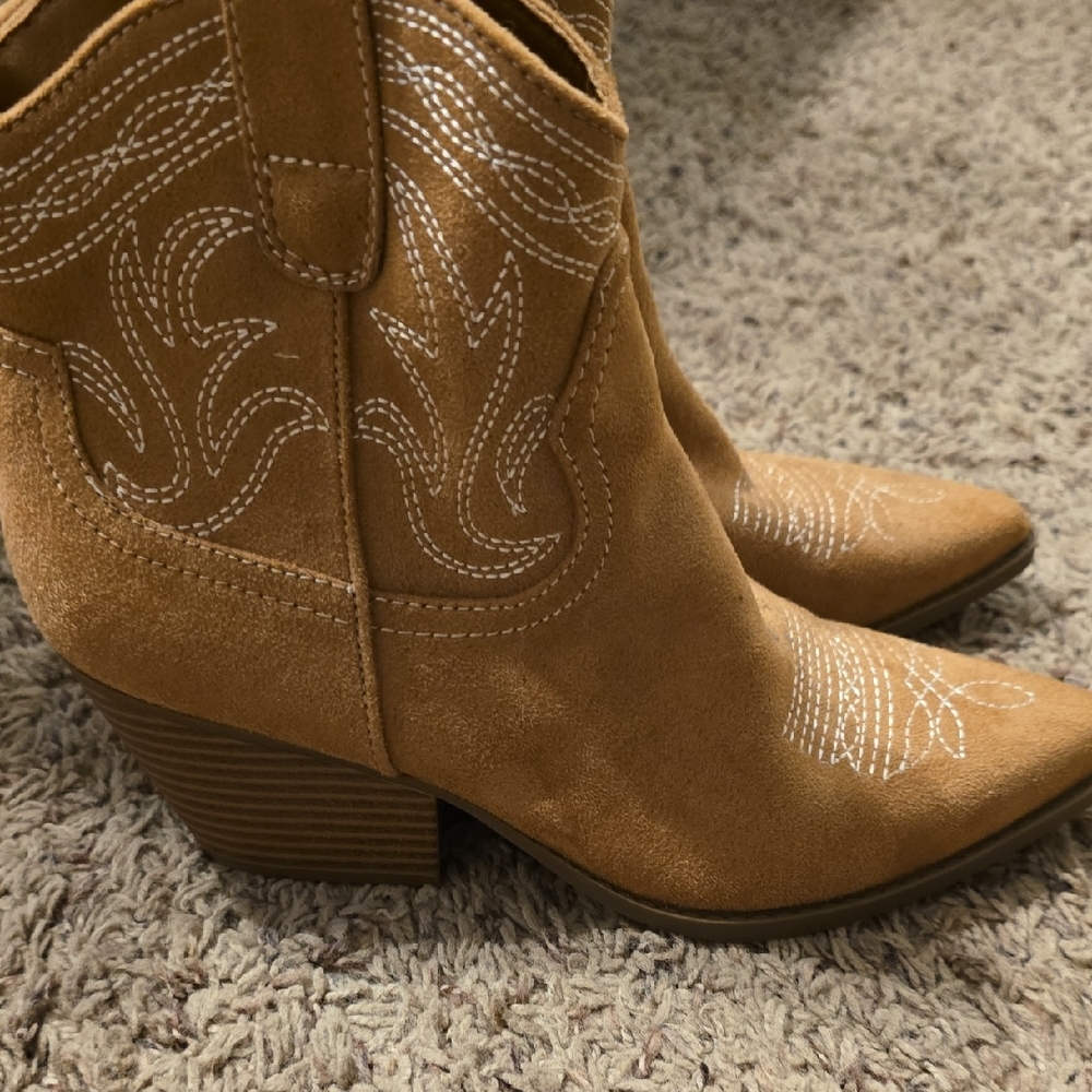 Indigo Tan Suede Western Wedge Ankle Boots Size 7 - Picture 4 of 4
